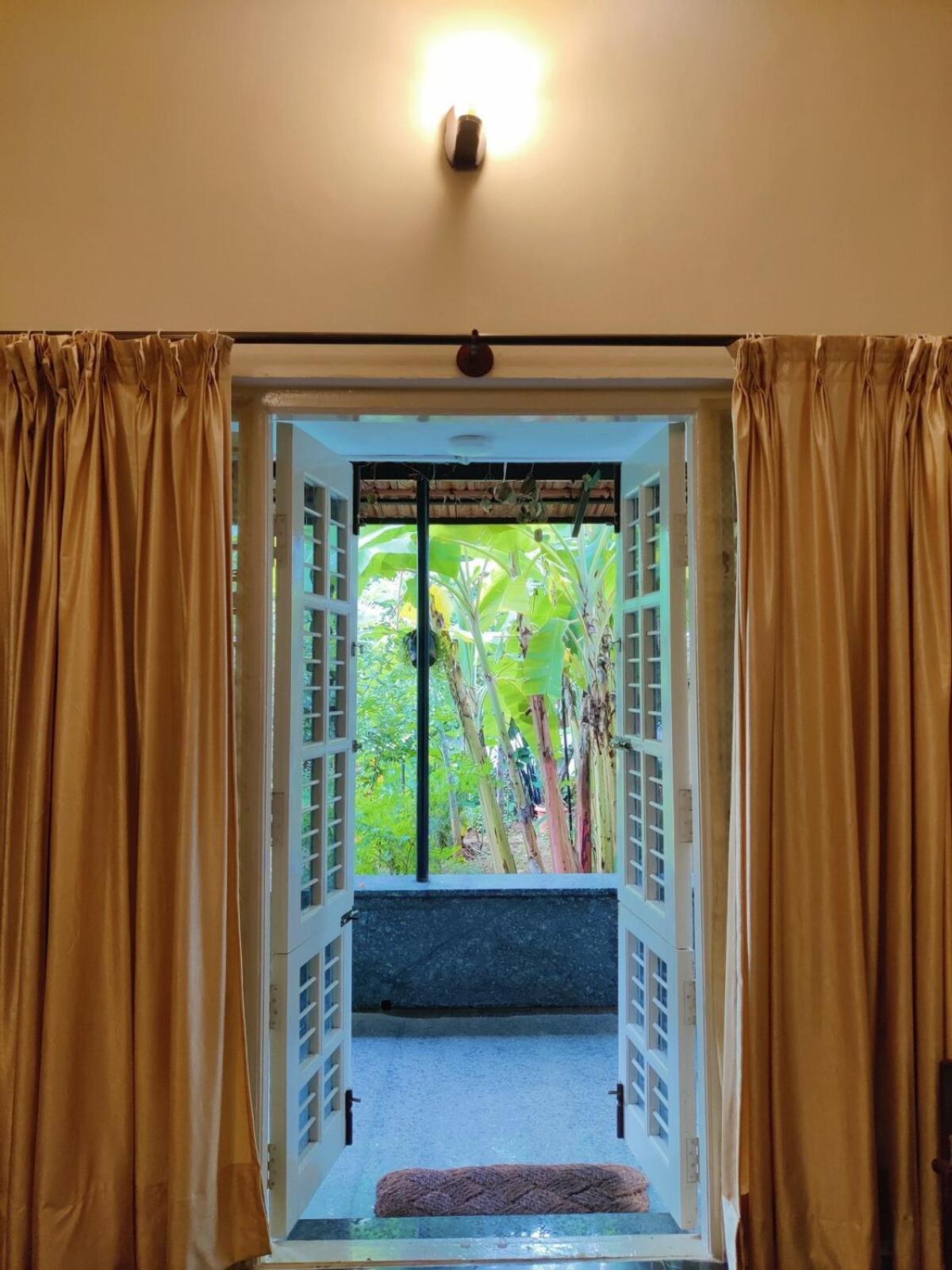 Garden Home Mindfully Laid Out & Furnished Mysore Buitenkant foto